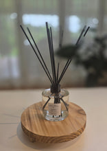 Load image into Gallery viewer, Reed Diffusers Classic  - Fragrance without flames